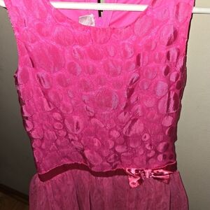 Girl's size 6x pink dress